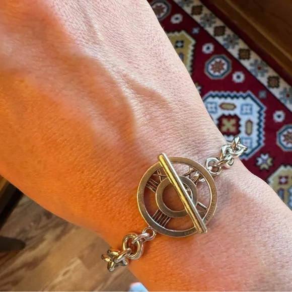 Tiffany & Co. Sterling Silver Atlas 8 Inch Toggle Bracelet - Picture 5 of 9
